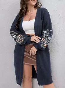 SHEIN LUNE 大碼花卉刺繡落肩袖開襟開衫 - 藏蓝色 - 查看 1