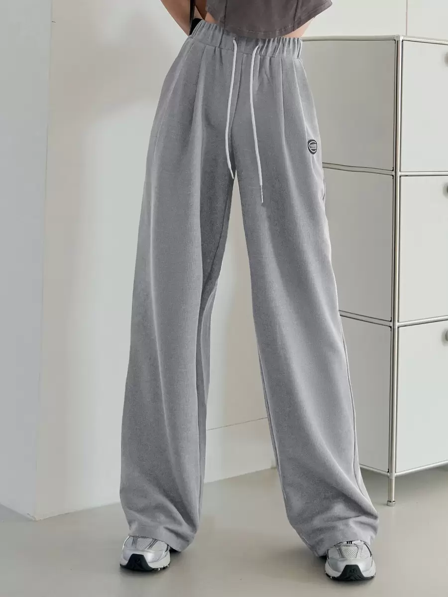 DAZY 字母贴片抽绳阔腿运动裤，女式慢跑裤 - 淺灰色 - 查看 1