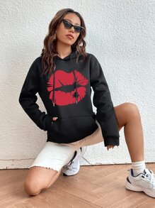 SHEIN Essnce 嘴唇印花袋鼠口袋加絨內裏抽繩連帽衫 - 黑色 - 查看 5