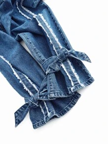 SHEINBlues High Waist Raw Trim Ruffle Hem Belted Jeans - Medium Wash - View 9