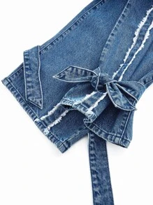 SHEINBlues High Waist Raw Trim Ruffle Hem Belted Jeans - Medium Wash - View 10