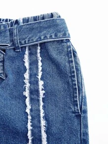 SHEINBlues High Waist Raw Trim Ruffle Hem Belted Jeans - Medium Wash - View 12