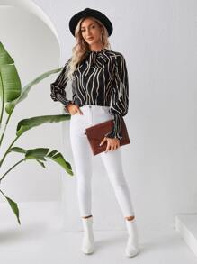 SHEIN Clasi 波卡圓點繫帶領襯衫 - 彩色 - 查看 4