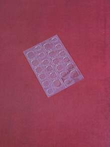 ROMWE 24入組果凍紅色棋盤格假指甲帶閃光裝飾和1入組指甲銼和1入組果凍膠