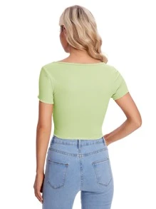 SHEIN Qutie لباس علوي بفتحة محبوك ومضلع بربطة امامية ومقلم نمط الخس