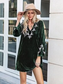 Rusttydustty Bohemian Solid Velvet Casual Fashion Dress For Women, Autumn/Winter - Dark Green - View 1