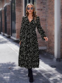 SHEIN LUNE 滿版印花荷葉袖荷葉邊連衣裙不附腰帶 - 黑色 - 查看 4