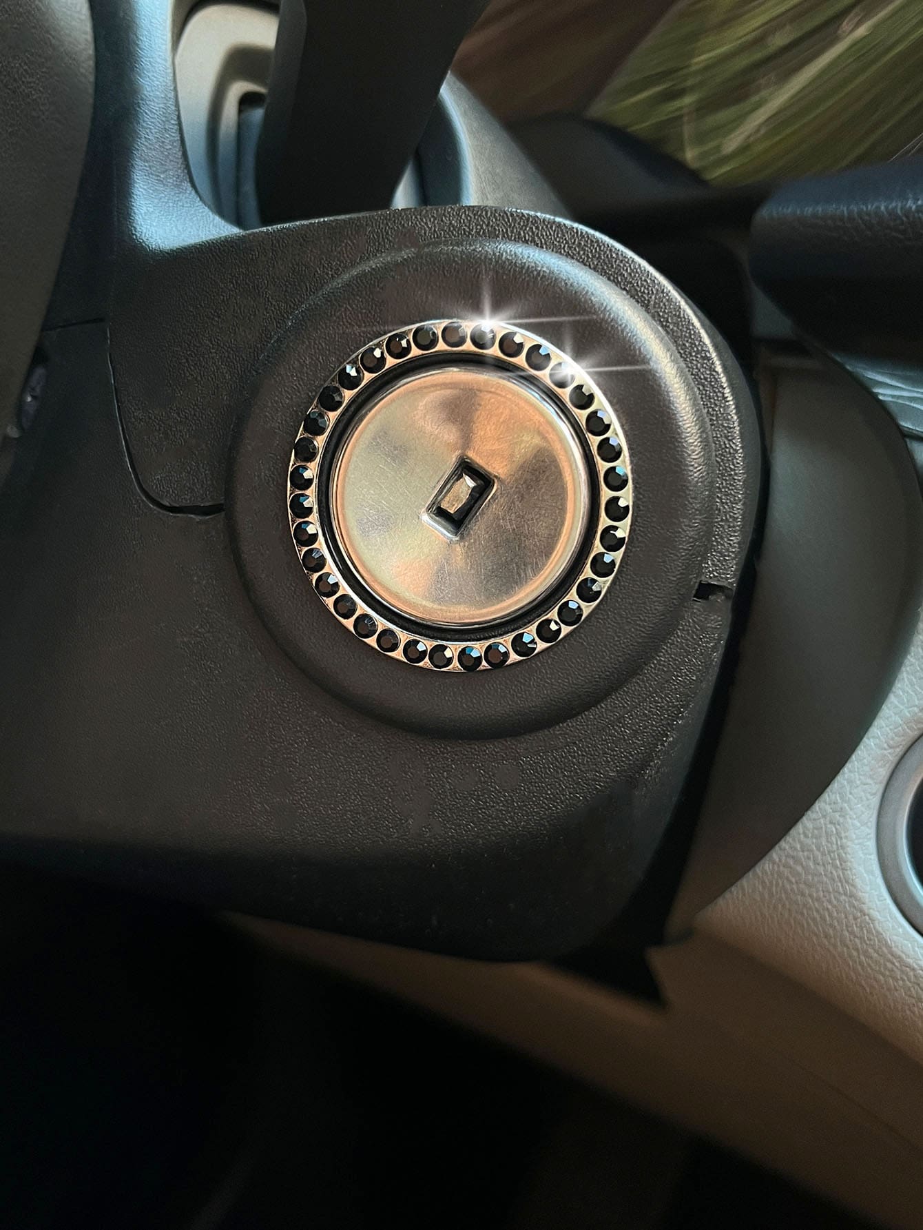 1入組水鑽裝飾車鎖孔裝飾用品圓環 - 黑色 - 查看 1