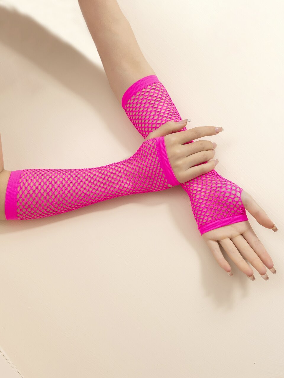 Hollow Out Fishnet Fingerless Gloves