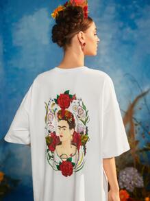 Frida Kahlo X SHEIN 人像和花卉圖案落肩T恤連衣裙 - 白色 - 查看 3