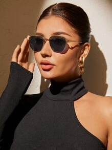 1PC Women Metal Geometric Classic Fashion Glasses For Holiday Gift Vacation Outfits Daily Life Accessories For Summer Beach Vacation,Outdoor,Travel