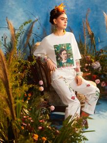 Frida Kahlo X SHEIN Figure & Letter Graphic 2 In 1 Tee - Beige - View 4