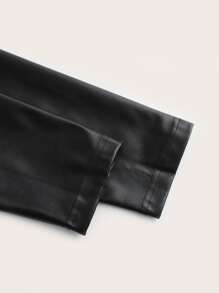 ROMWE PUNK 大碼素色PU皮革帶扣細節短款繞頸襯衫 - 黑色 - 查看 4