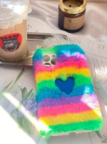 Coque de téléphone portable à détail cœur 3D en tissu duveteux
