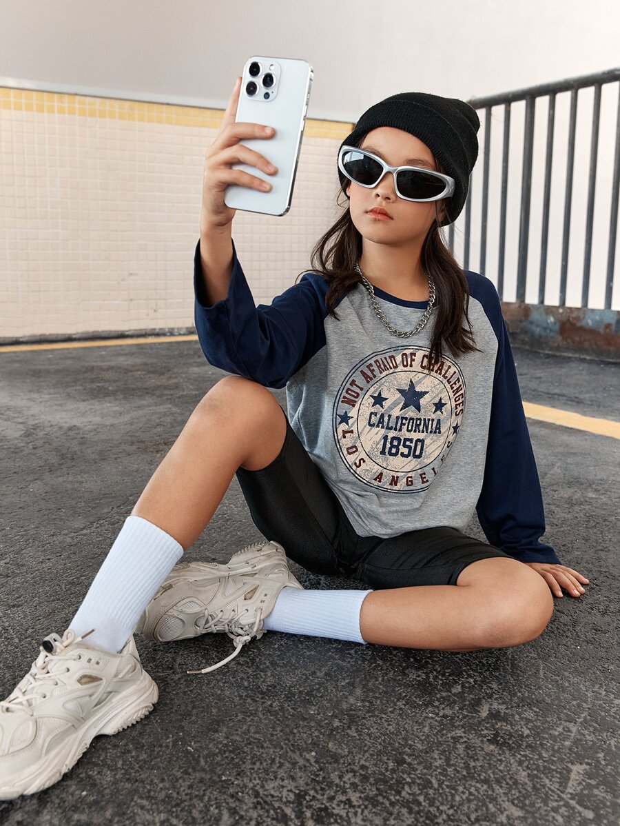 SHEIN Cô gái Tween Đồ họa Chữ cái Tay Raglan Áo thun - Xám - Xem 1
