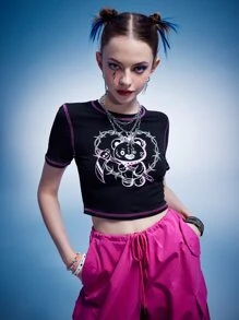 ROMWE Anime Stitching Trim Cartoon Bear Graphic Crop Tee - Black - View 3