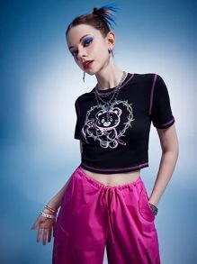 ROMWE Anime Stitching Trim Cartoon Bear Graphic Crop Tee - Black - View 5