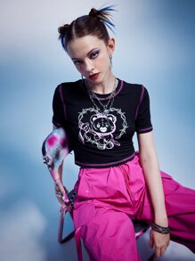 ROMWE Anime Stitching Trim Cartoon Bear Graphic Crop Tee - Black - View 2