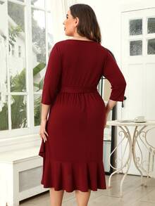 Vestido con cinturón bajo con fruncido - Burdeos - Ver 2