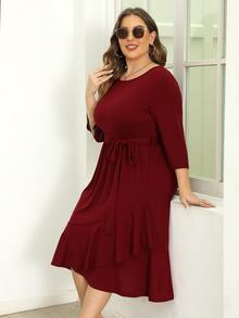 Vestido con cinturón bajo con fruncido - Burdeos - Ver 3