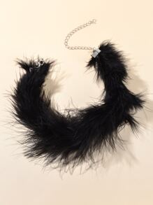 Feather Detail Necklace