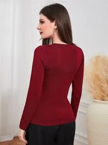 Modelyn Suéter burdeos con escote en V, yoke fruncido y plisado - Burdeos - Ver 2