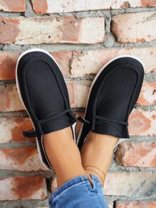 Slip-on deportivo negro con cordones y estampado de leopardo para mujer con detalle de cordones con estampado de leopardo en la parte delantera - Negro - Ver 7