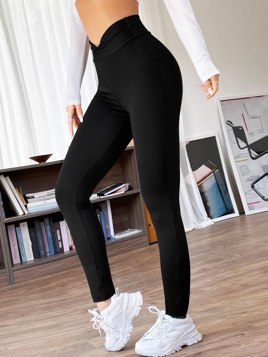 SHEIN EZwear 素色V腰緊身打底褲 - 黑色 - 查看 1