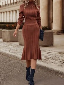 SHEIN LUNE Jersey cuello alto & Falda tejida de canalé - Óxido marrón - Ver 1