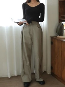 DAZY Áo thun crop top tay dài cổ chữ V trơn - màu đen - Xem 7