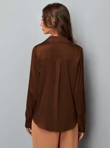 SHEIN Clasi Áo sơ mi satin trơn cài nút, áo dài tay - Màu nâu Sô-cô-la - Xem 2