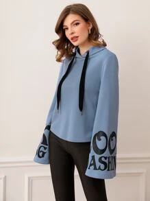 Mulvari Capucha con estampado de letra con cordón - Neblina azul - Ver 5