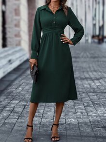 SHEIN LUNE Vestido camisero de cintura con fruncido con botón delantero - Verde Oscuro - Ver 3
