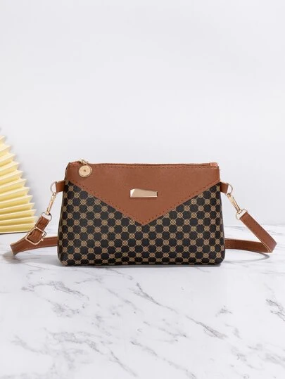 Geometric Pattern Metal Decor Square Bag