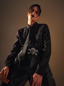 ROMWE MEN Goth Guys Chain Detail Flap Pocket Shirt - Black - View 5