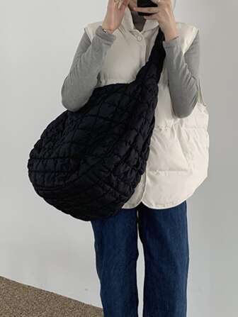 Minimalist Large Capacity Shoulder Bag 2023 Tote Shoulder Handbag Nylon Quilted Purse. Outer Zip Pockets!
