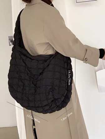 Minimalistisk axelväska med stor kapacitet 2023 Trend Tote Shoulder Handväska Nylon Quilted väska. Ytterfickor med dragkedja!