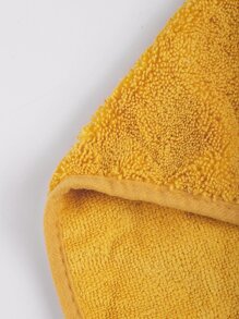 Bear Embroidered Strawberry Decor Washcloth - Multicolor - View 4