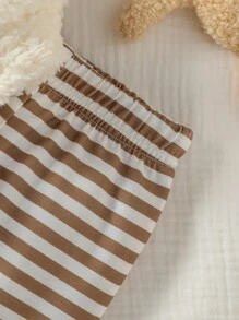 SHEIN 男婴童卡通刺繡法蘭絨連帽衫和條紋圖案長褲