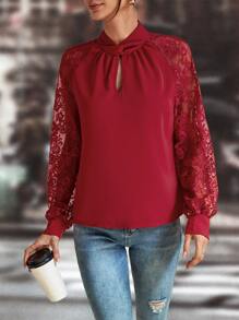 SHEIN LUNE Blusa con encaje en contraste de manga raglán de cuello con abertura de ojo - Burdeos - Ver 4