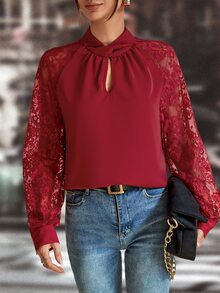 SHEIN LUNE Blusa con encaje en contraste de manga raglán de cuello con abertura de ojo - Burdeos - Ver 5