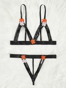 Plus Appliques Cut-out Lingerie Set - Black - View 5