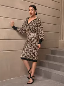 SHEIN Privé 滿版幾何圖案蝙蝠袖緊身連衣裙不附腰帶 - 彩色 - 查看 6