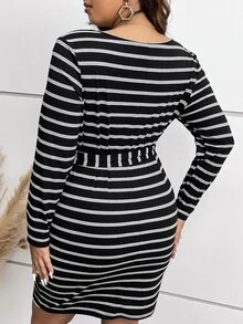 Vestido ajustado de rayas con cinturón - Negro - Ver 2