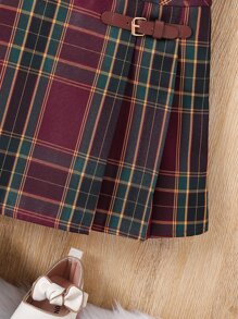 女孩格紋搭扣細節百褶半身裙