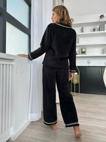 Button Front Plaid Bow Decor Flannelette Pyjama Set - Black - View 2