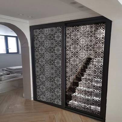 1 cuộn phim trang trí họa tiết hình học, phim tĩnh điện trang trí trong suốt cổ điển, dùng cho kính cửa sổ, nhãn dán, decal dán tường, decal vinyl trang trí nhà cửa, vật dụng trang trí mùa xuân làm mới ngôi nhà của bạn, nhãn dán trang trí Rama quà tặng sinh nhật tốt nghiệp