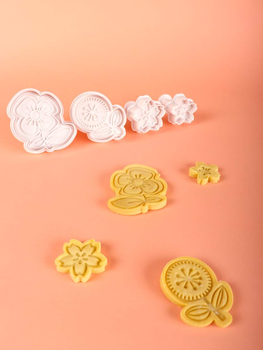 4pcs Flower Shaped Cookie Stamp - White - View 1