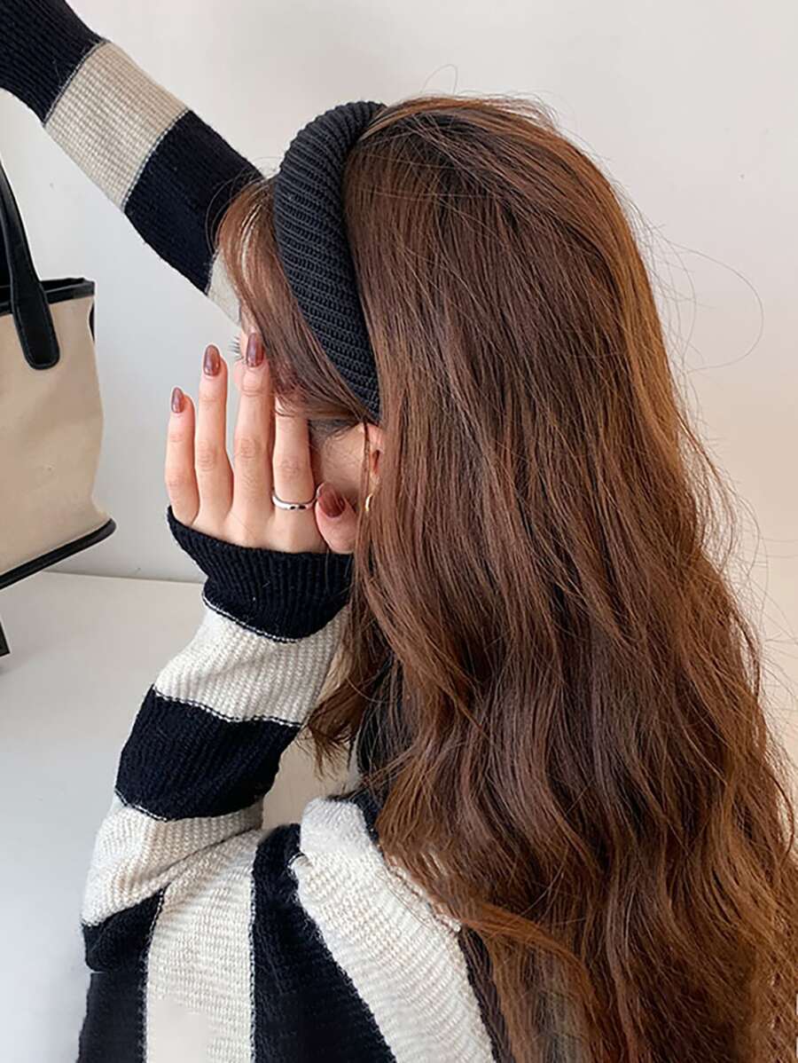 Minimalist Solid Headband - Black - View 1