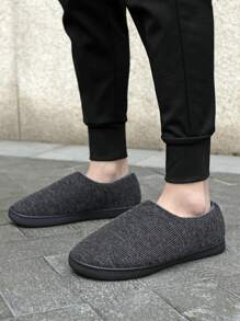 Men Thermal Lined Bedroom Slippers - Black - View 1